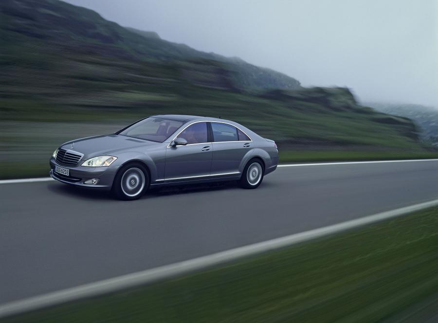  Mercedes-Benz S-Class 2007 года  (фото 270 из 414)